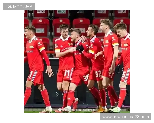 奥格斯堡保级关键三分，点球制胜背后的战术执行